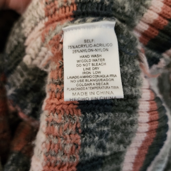 Cottage Core Chunky Woven Sweater Womens Size M Gray Mauve Kerrick Vneck - Picture 5 of 10